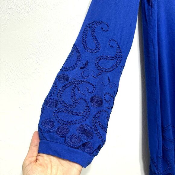 Honey Punch Shift Dress Blue Career Work Long Sleeves Modest Embroidery sz Small - Picture 2 of 8